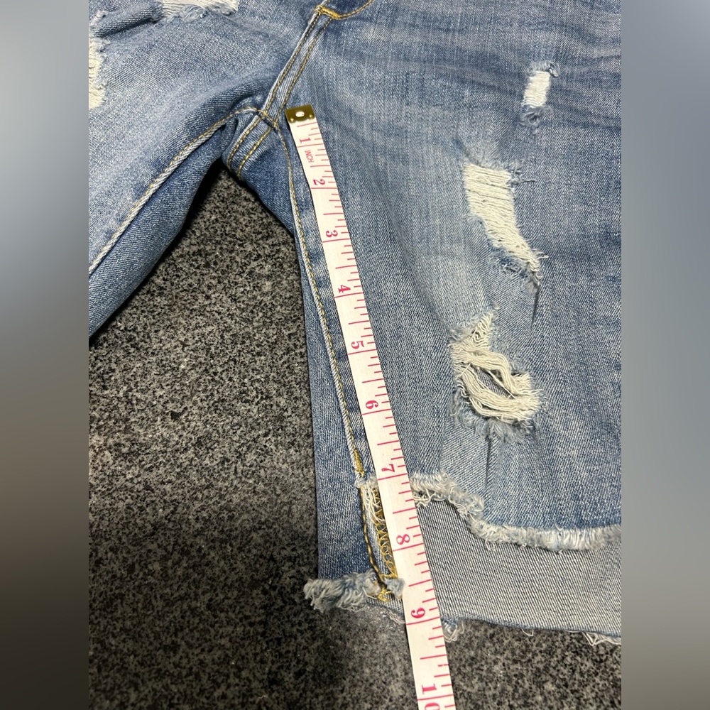 Universal Thread High Rise Bermuda shorts - Picture 6 of 7